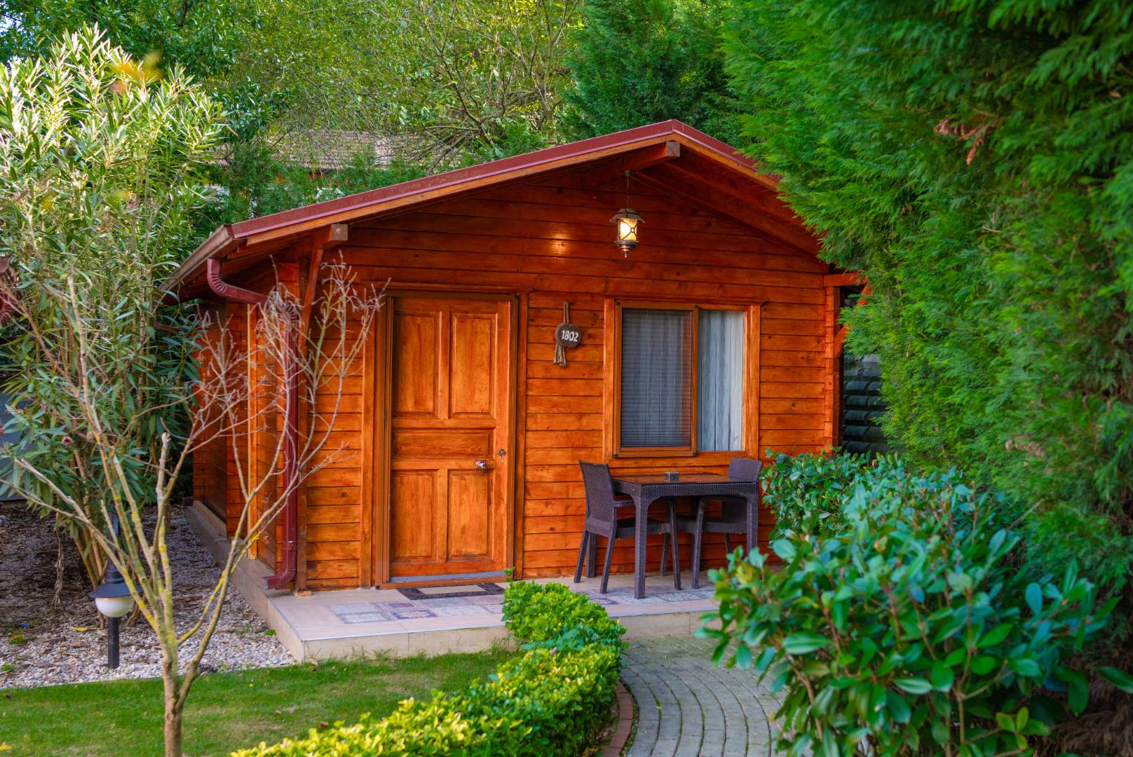 Kırkpınar'da Tesis İçerisinde, Balayı Çiftlerine Uygun, Kiralık Bungalov - Sapanca / Kırkpınar
