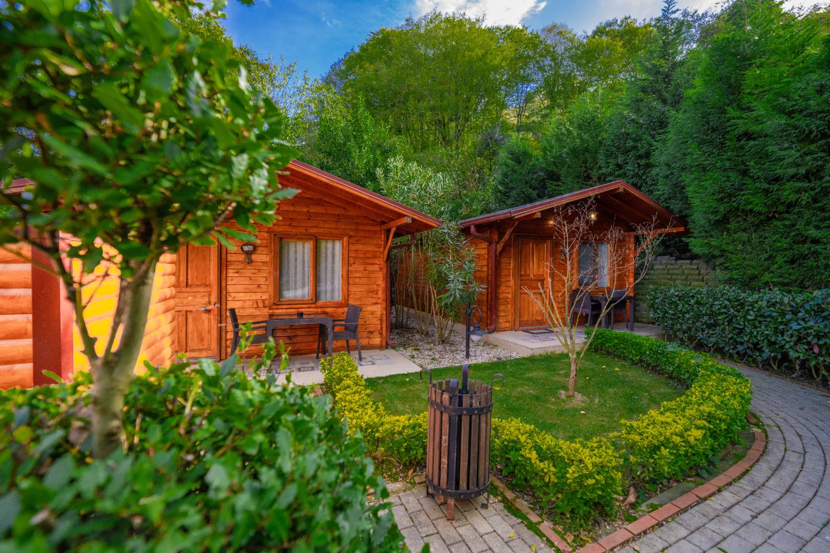 Kırkpınar'da Tesis İçerisinde, Balayı Çiftlerine Uygun, Kiralık Bungalov fotoğraf 3