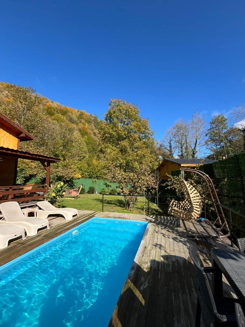Memnuniye'de Muhteşem Doğa İçerisinde, Isıtmalı Havuzlu, Kiralık Bungalov fotoğraf 2