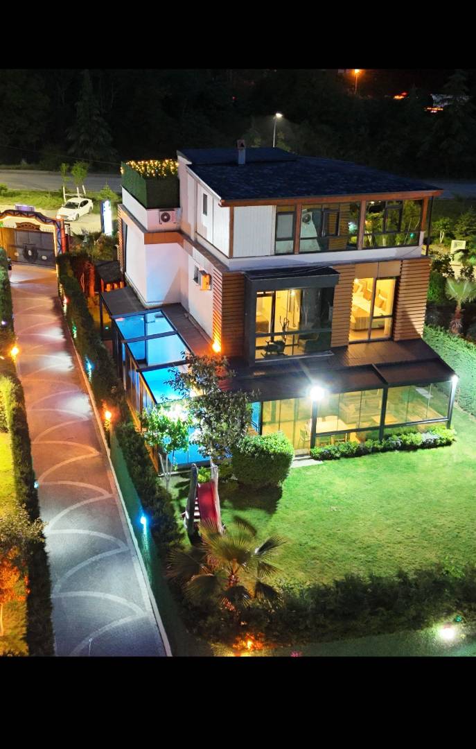 Sakarya Sapanca'da Tesis İçerisinde, Kapalı Havuzlu, Konforlu Villa fotoğraf 3