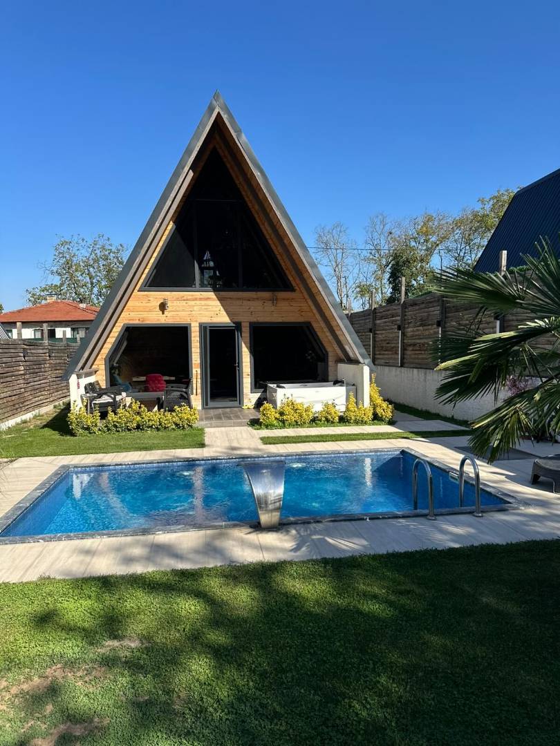 Sapanca Göldibi'nde Elverişli Konumda, Özel Havuzlu, Jakuzili Bungalov fotoğraf 2