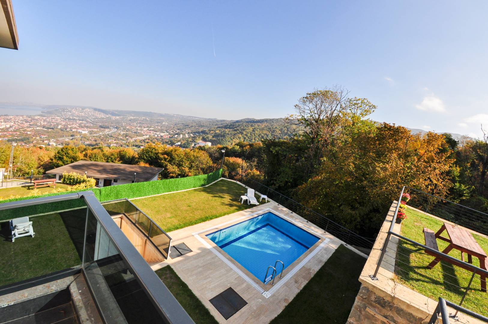 Sapanca Güldibi'nde Muhteşem Tesiste, Özel Havuzlu, Modern Villa fotoğraf 2