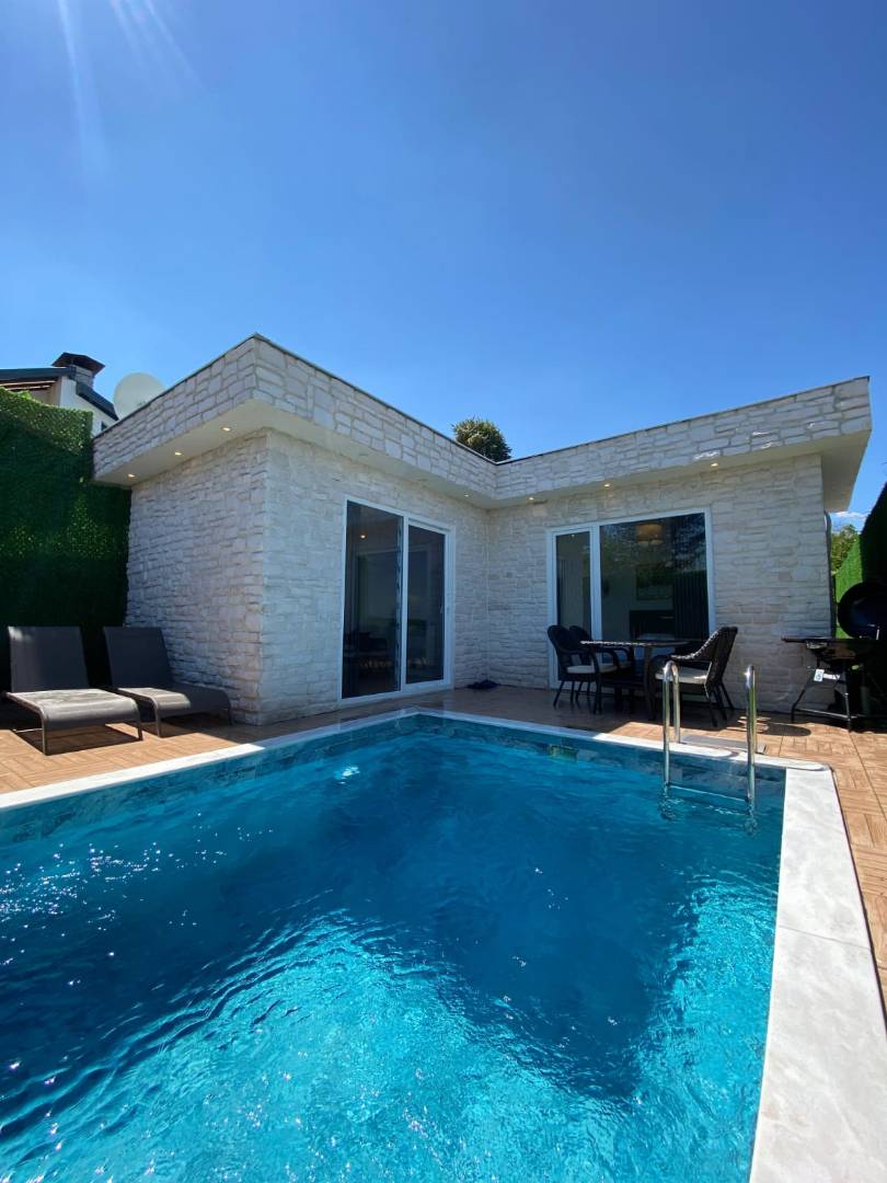 Sapanca İlmiye'de Balayı Çiftlerine Uygun, Özel Havuzlu, Modern Villa fotoğraf 2