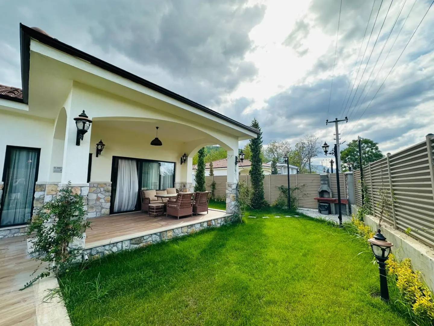Sapanca Kırkpınar'da Doğa İçerisinde, Isıtmalı Havuzlu, 2+1 Villa - Sapanca / Kırkpınar