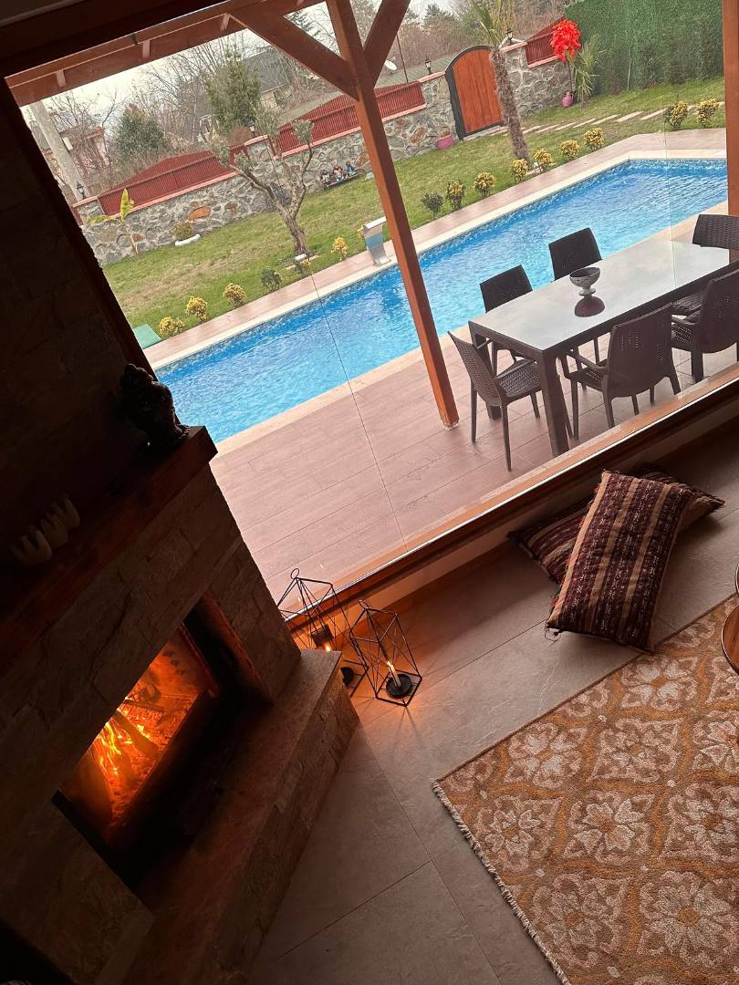 Sapanca Kırkpınar'da Geniş Bahçeli, Özel Havuzlu, Kiralık Bungalov fotoğraf 2