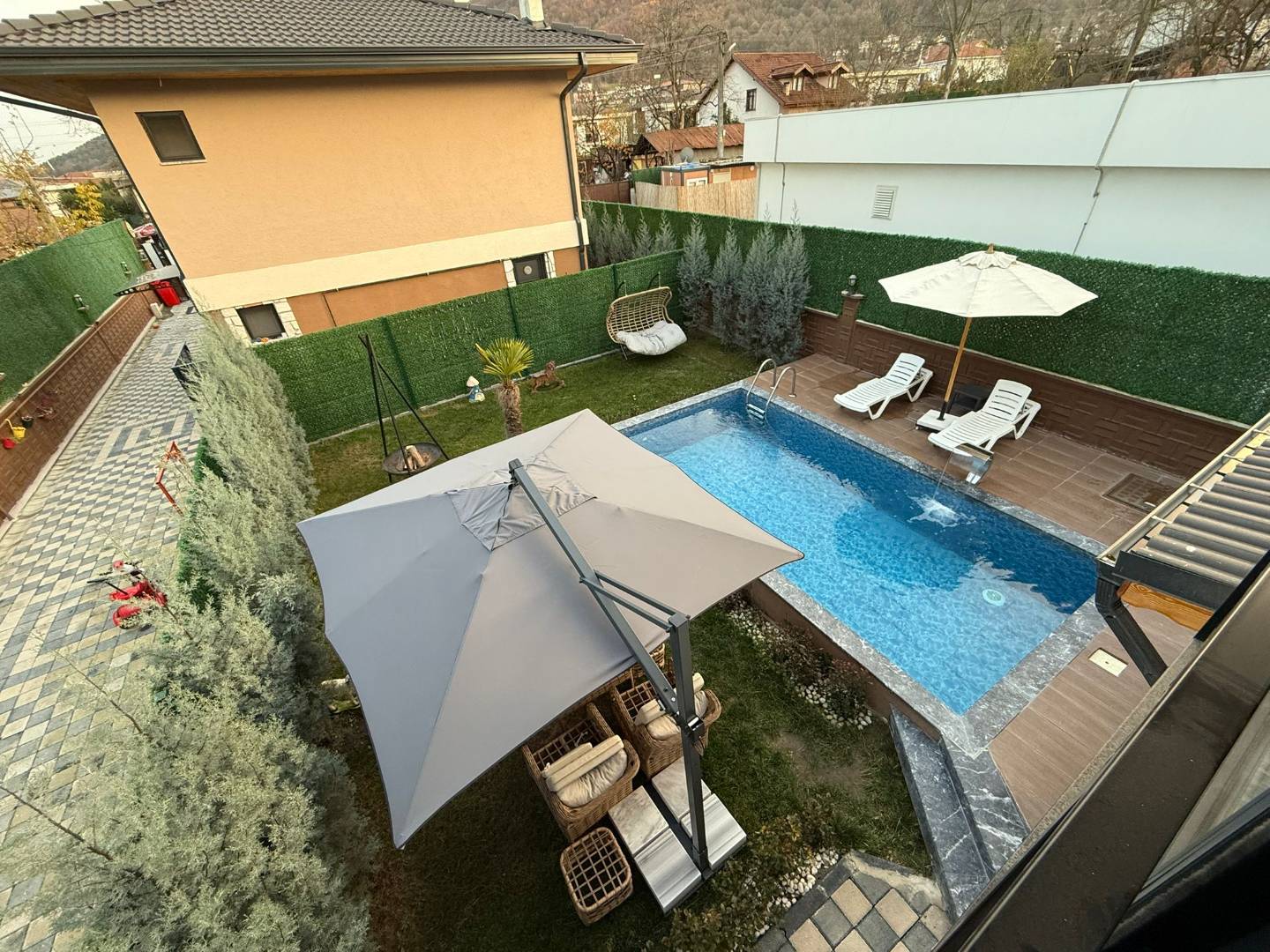 Sapanca Kırkpınar'da Merkeze Yakın, Isıtmalı Havuzlu, Lüks Villa fotoğraf 2