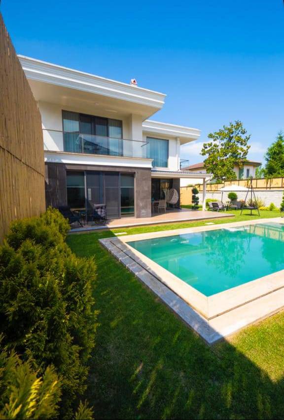 Sapanca Kırkpınar'da Merkezi Konumda, Isıtmalı Havuzlu, 4+1 Villa fotoğraf 2
