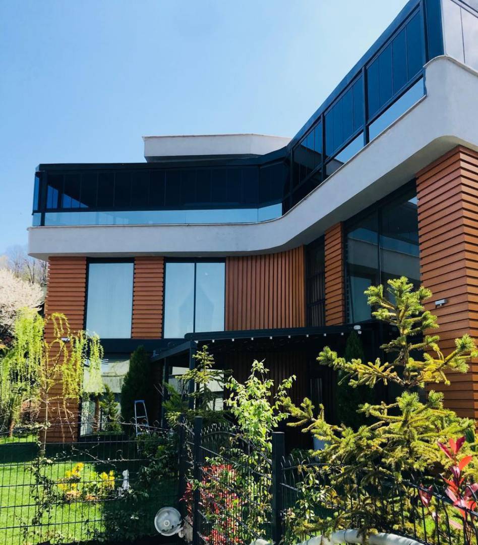 Sapanca Kırkpınar'da Modern Tasarımlı, Özel Havuzlu, Bahçeli Villa - Sapanca / Kırkpınar