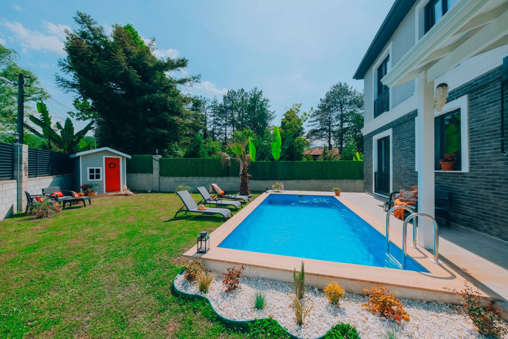 Sapanca Kırkpınar'da Sakin Konumda, Isıtmalı Havuzlu, Bahçeli Villa fotoğraf 2