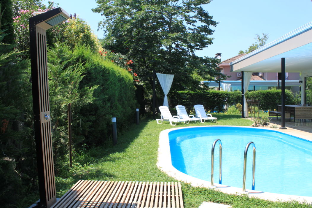 Sapanca Kırkpınar'da Yemyeşil Bahçeli, Özel Havuzlu, Modern Villa fotoğraf 3