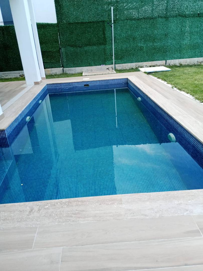 Sapanca Kurtköy'de Gözalıcı Göl Manzaralı, Özel Havuzlu, 10 Kişilik Villa fotoğraf 3