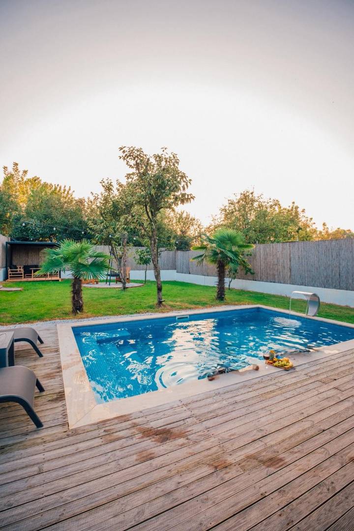 Sapanca Kurtköy'de Huzurlu Doğada, Özel Havuzlu, Modern Bungalov - Sapanca / Kurtköy