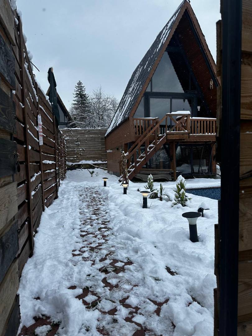 Sapanca Kuruçeşme'de Huzurlu Doğada, Özel Havuzlu, Lüks Bungalov - Sapanca