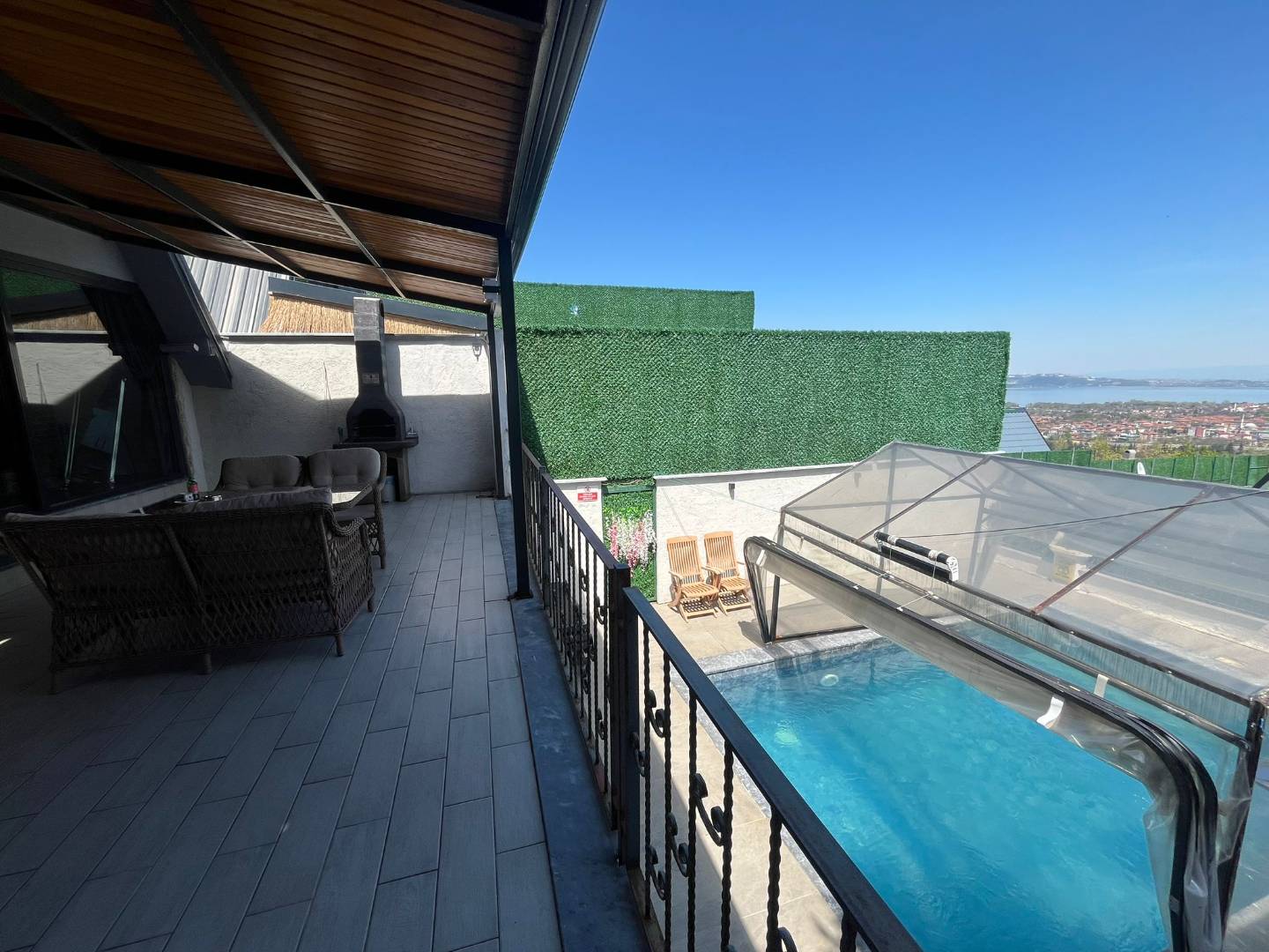 Sapanca Mahmudiye'de Çekirdek Ailelere Uygun, Özel Havuzlu, Konforlu Bungalov - Sapanca / Mahmudiye