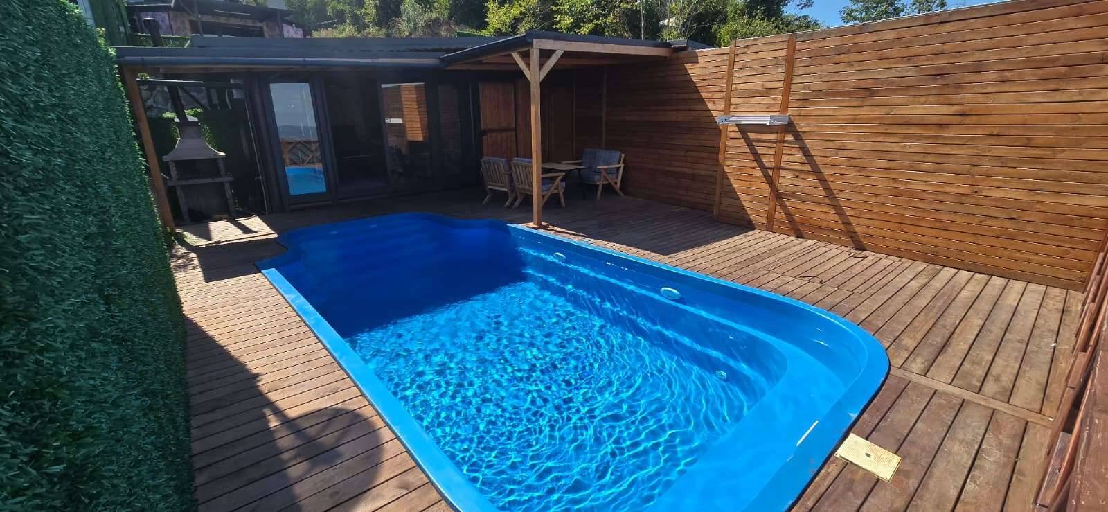 Sapanca Nailiye'de Doğa İçerisinde, Isıtmalı Havuzlu, Konforlu Villa fotoğraf 2