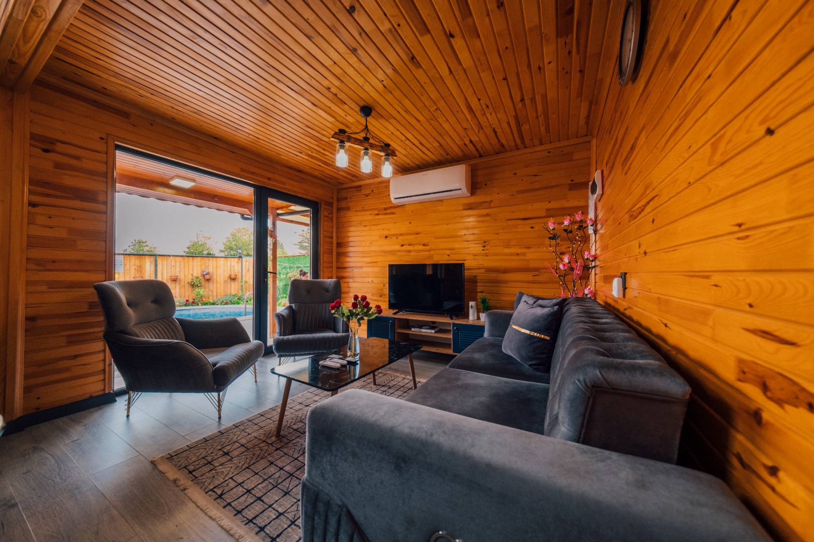 Sapanca Nailiye'de Doğa İçerisinde, Özel Havuzlu, Modern Bungalov fotoğraf 3