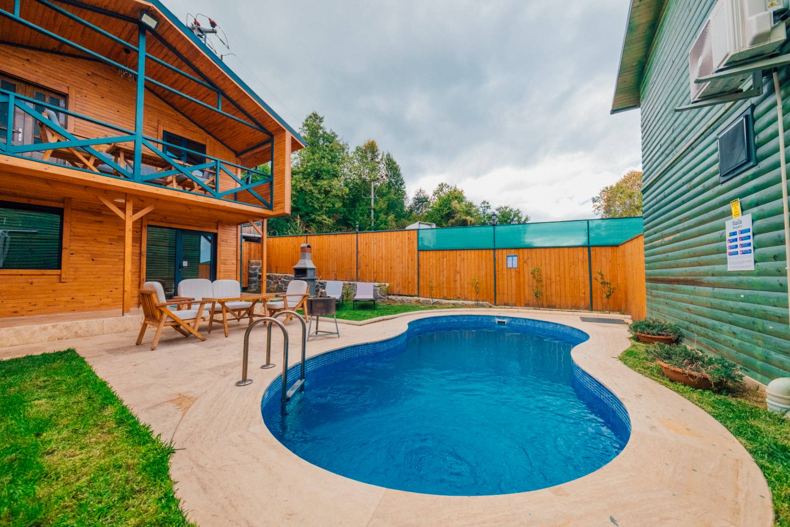 Sapanca Nailiye'de Geniş Bahçeli, Özel Havuzlu, Kiralık Bungalov fotoğraf 2