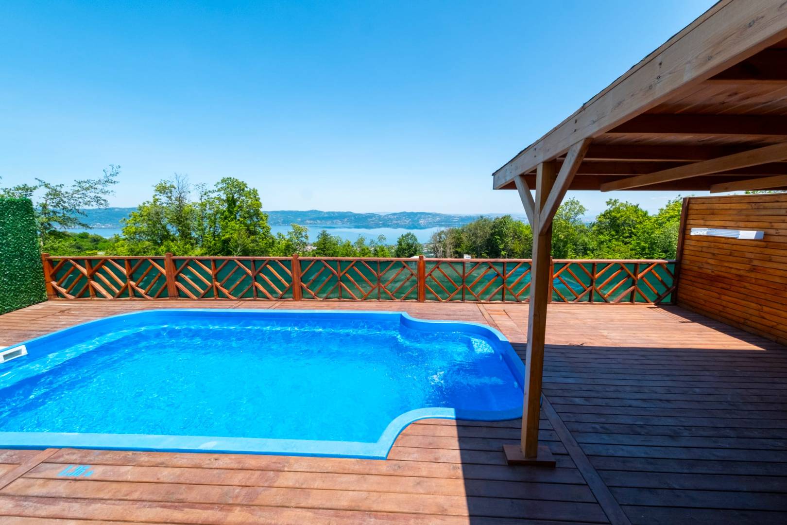 Sapanca Nailiye'de Göz Alıcı Göl Manzaralı, Özel Havuzlu, 1+0 Villa fotoğraf 2
