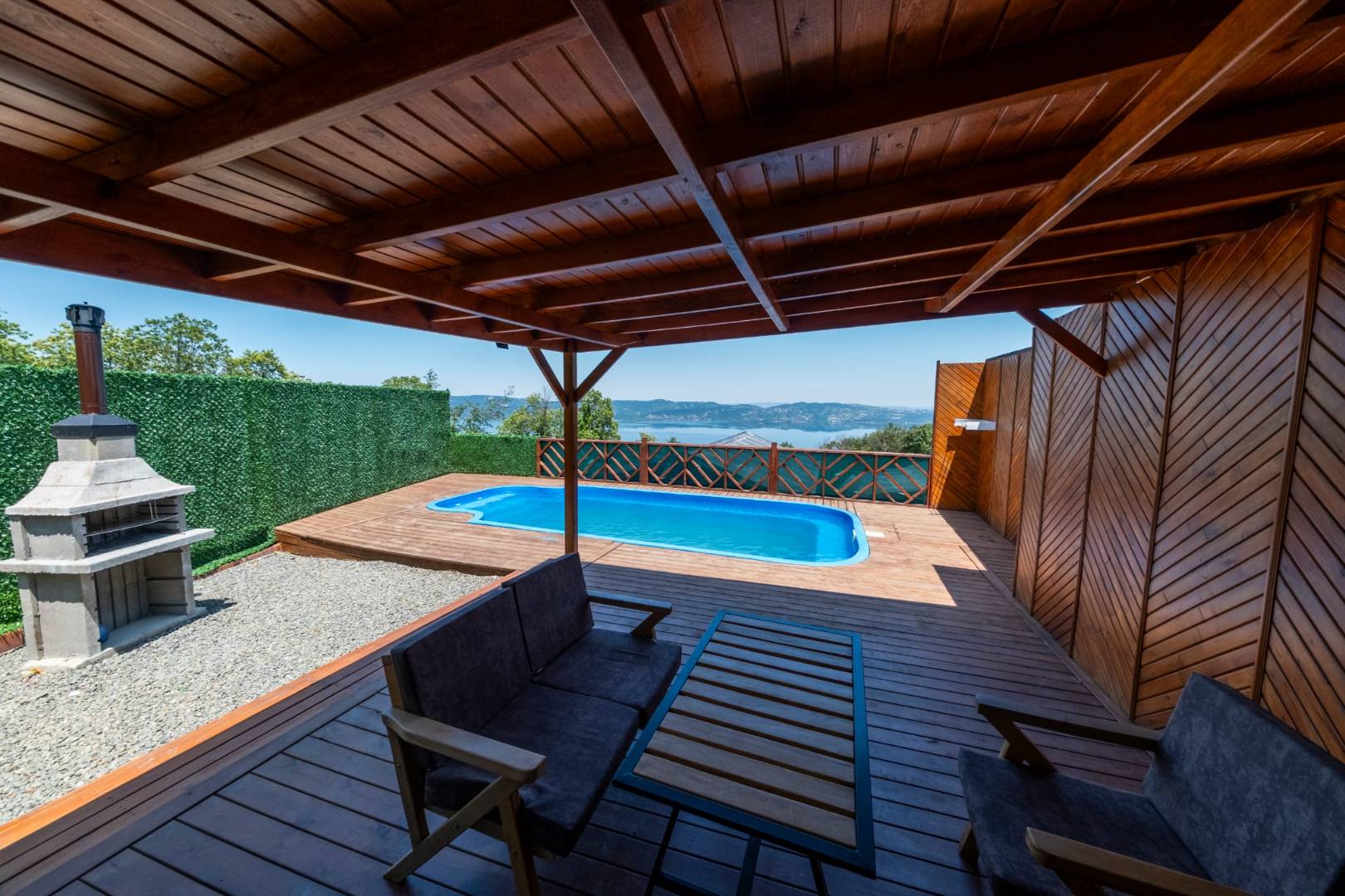 Sapanca Nailiye'de Göz Alıcı Göl Manzaralı, Özel Havuzlu, 1+0 Villa fotoğraf 3
