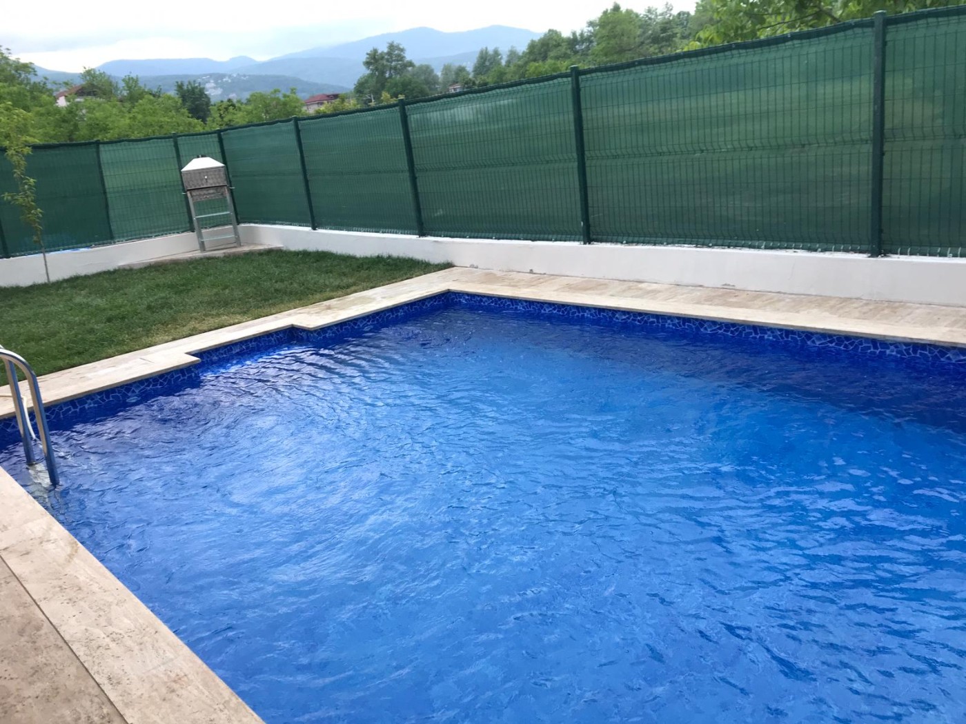 Sapanca Rüstempaşa'da Doğa Manzaralı, Isıtmalı Havuzlu, 4+1 Villa fotoğraf 3