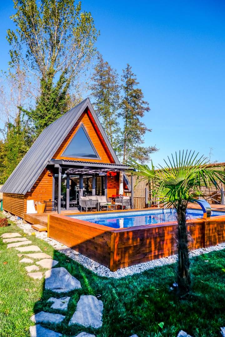 Sapanca Rüstempaşa'da Isıtmalı Havuzlu, Kahvaltı Dahil, Kiralık Bungalov fotoğraf 3