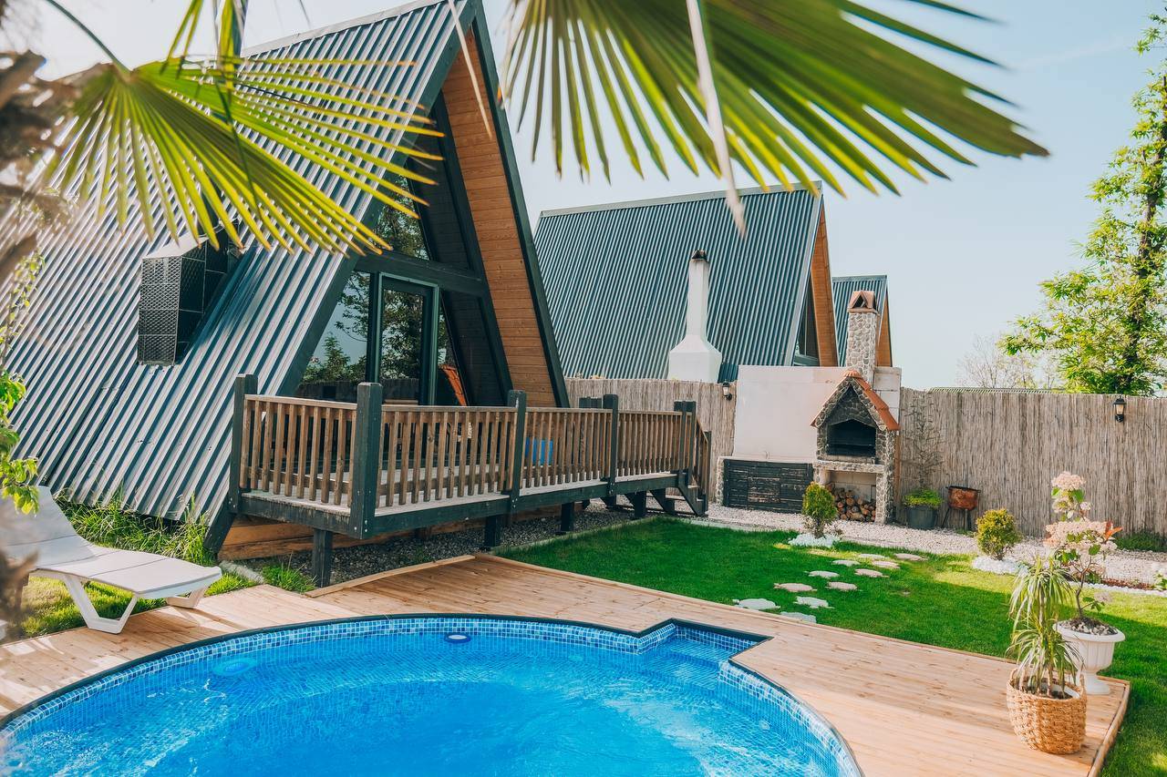 Sapanca Şükriye'de Doğa İçinde, Özel Havuzlu, Kiralık Bungalov - Sapanca / Şükriye