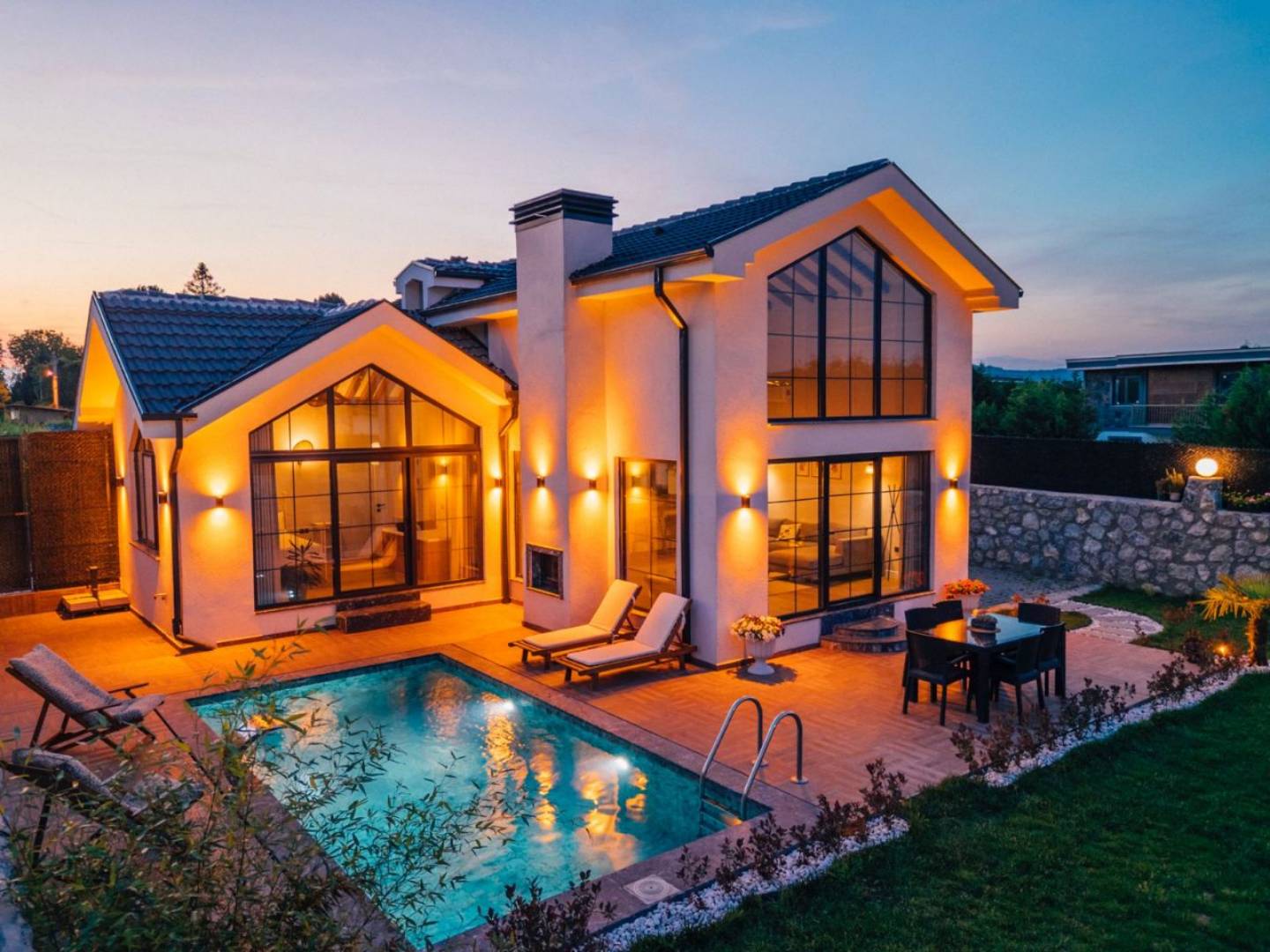 Sapanca Yanık'ta Doğanın Kalbinde, Isıtmalı Özel Havuzlu, Kiralık Bungalov - Sapanca / Yanık