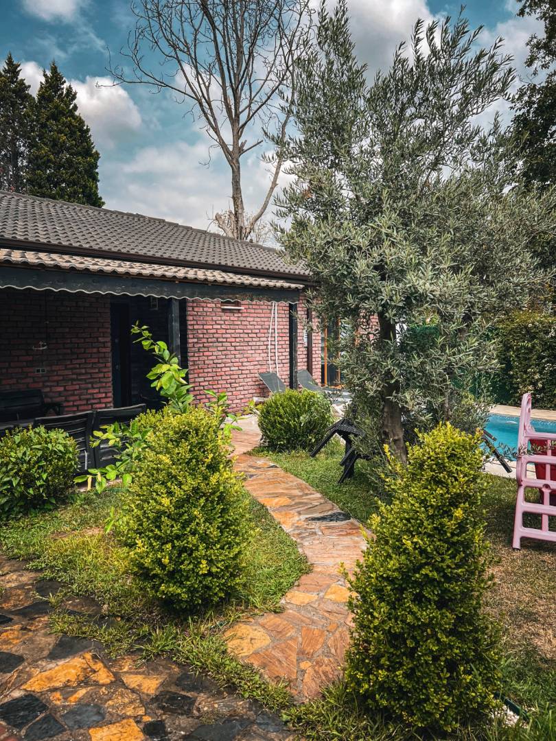 Sapanca Yanık'ta Jakuzili, Özel Havuzlu, Tuğla Villa fotoğraf 3
