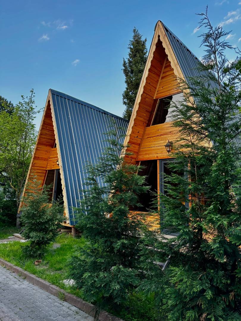 Sapanca Yanık'ta Muhteşem Doğada, Ortak Havuzlu, Kiralık Bungalov - Sapanca / Yanık