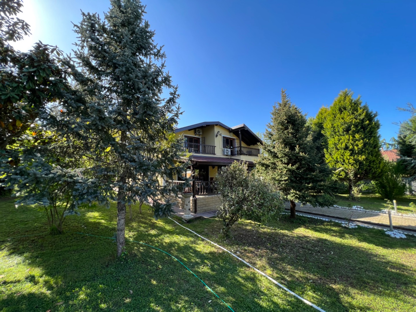 Sapanca'da Enfes Doğa İçerisinde, Özel Havuzlu, Kiralık Villa - Sapanca