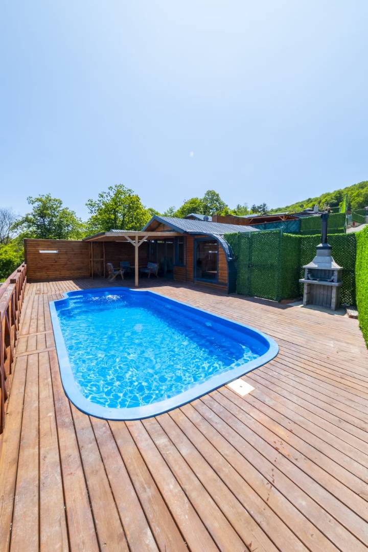 Sapanca'da Nailiye'de Elverişli Konumda, Kahvaltı Dahil, Bahçeli Villa fotoğraf 3