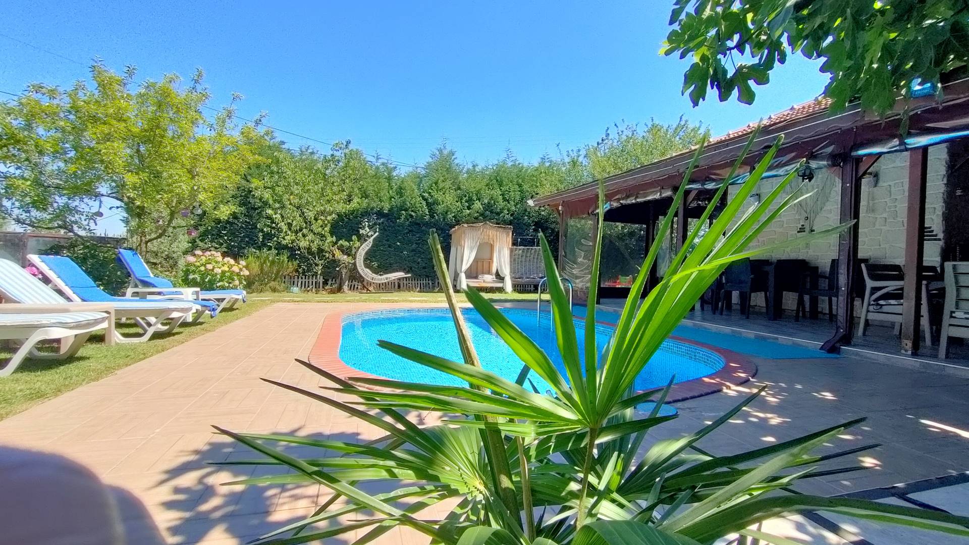 Sapanca'da Yeşillikler İçerisinde, Isıtmalı Havuzlu, 6 Kişilik Villa - Sapanca