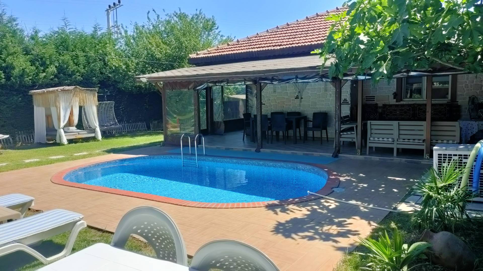 Sapanca'da Yeşillikler İçerisinde, Isıtmalı Havuzlu, 6 Kişilik Villa fotoğraf 2