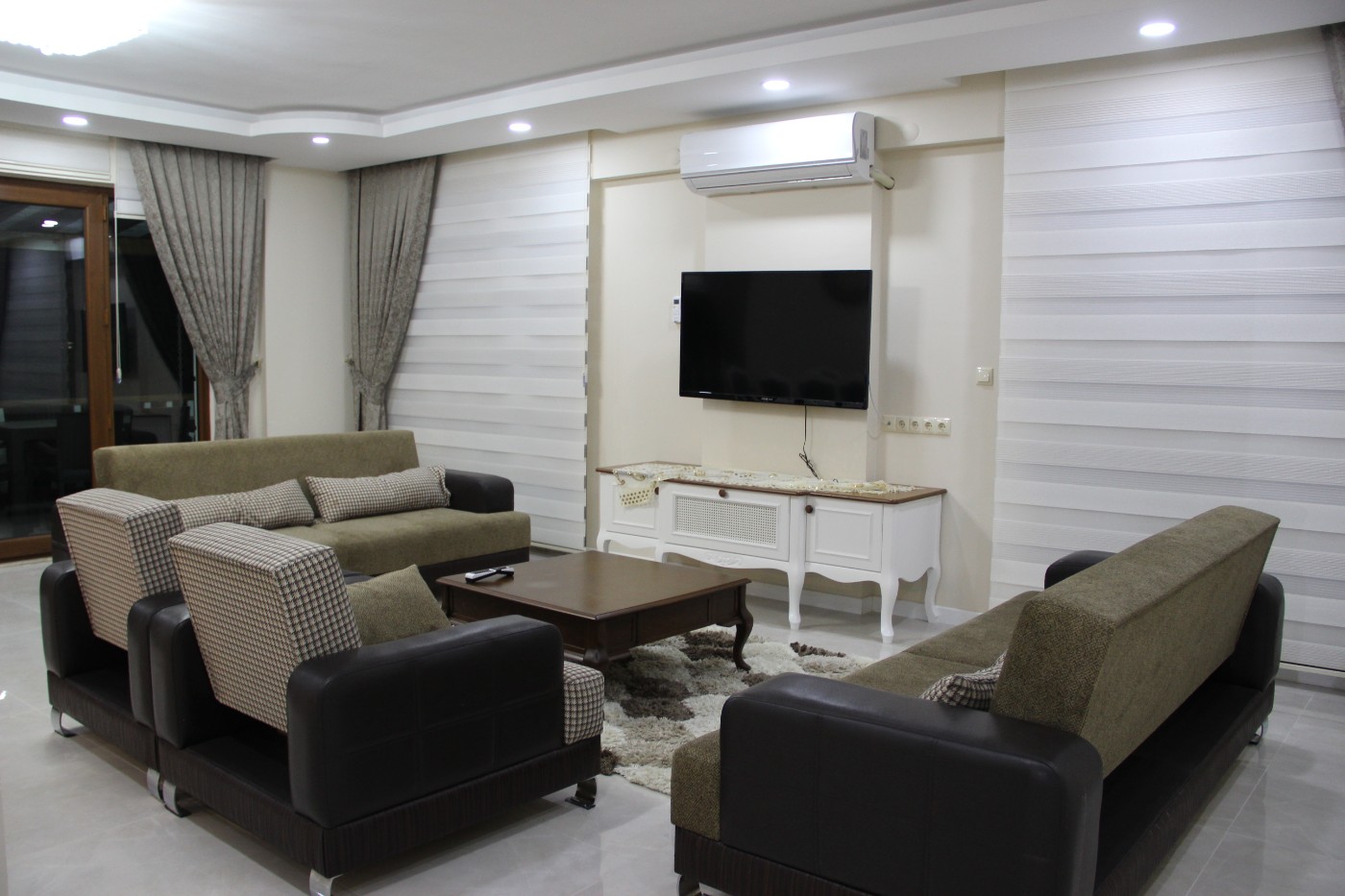 Sapanca'da Yeşillikler İçerisinde, Özel Havuzlu, 12 Kişilik Villa fotoğraf 3