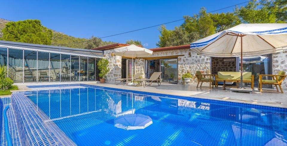 Kaş Yeşilköy'de Yeşillikler İçerisinde, Özel Havuzlu, Konforlu Villa fotoğraf 2