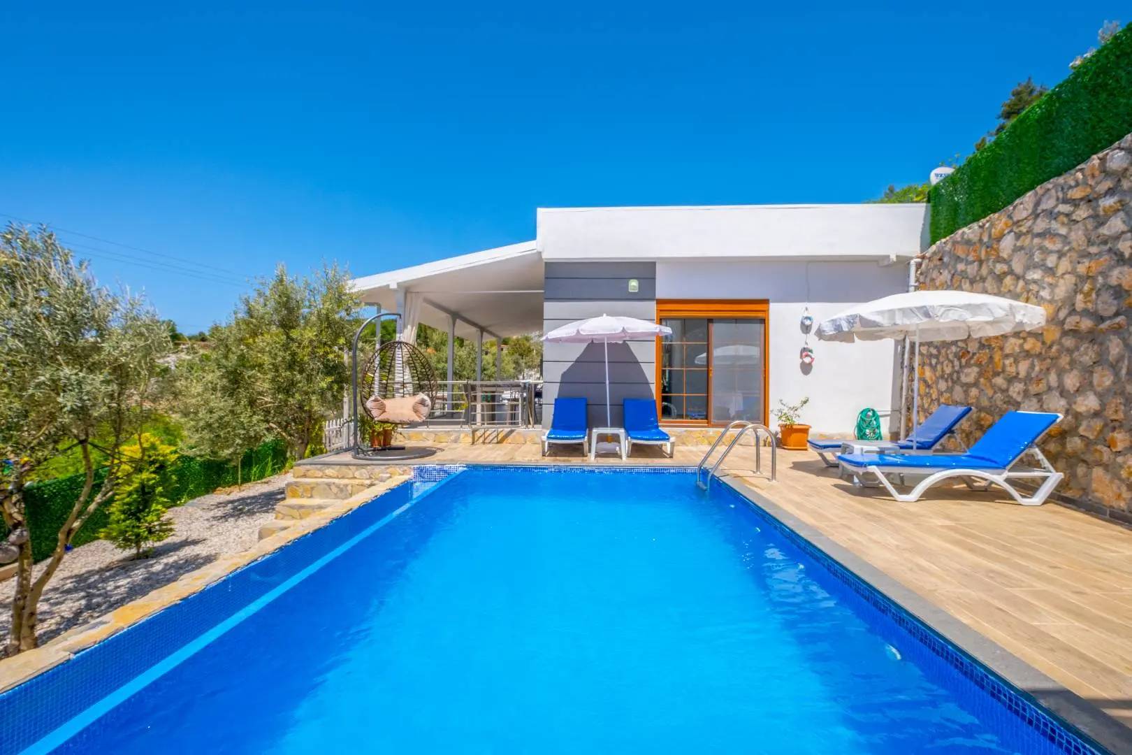 Muğla Seydikemer'de Balayı Çiftlerine Uygun, Özel Havuzlu, Kiralık Villa - Seydikemer