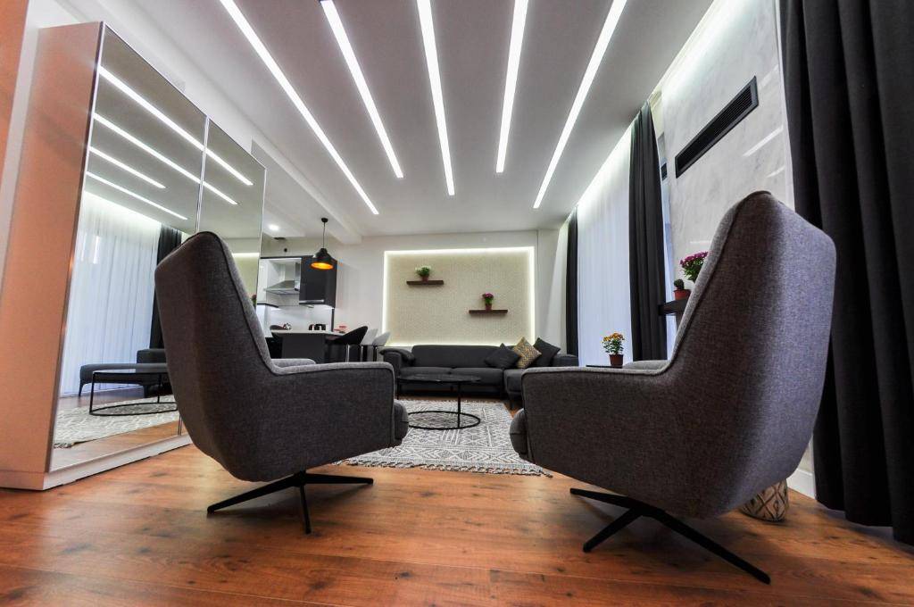Sapanca Güldibi'nde Çekirdek Ailelere Uygun, Jakuzili, Kiralık Villa fotoğraf 2