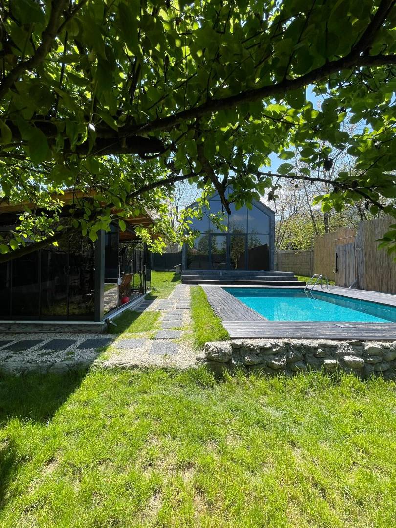 Sapanca Kırkpınar'da Merkeze Yakın, Özel Havuzlu, Kış Bahçeli Bungalov fotoğraf 2