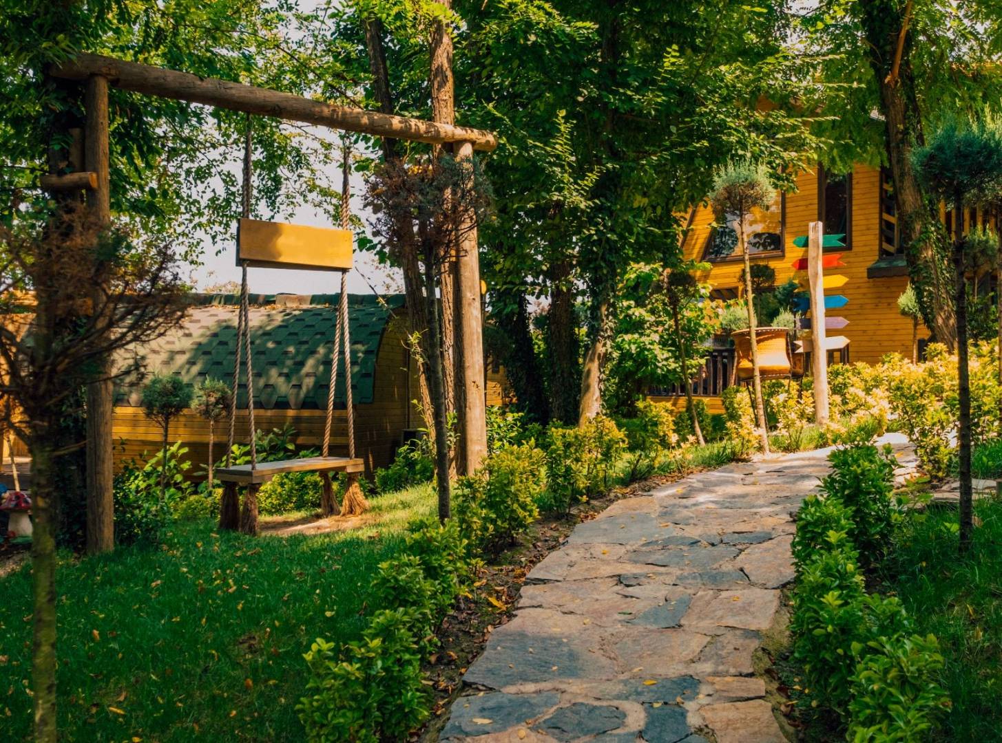 Sapanca Nailiye'de Balayı Çiftlerine Uygun, Minimalist, Lüks Bungalov fotoğraf 2