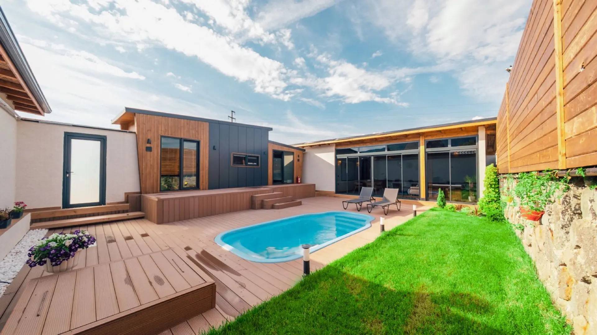 Sapanca Yanık'ta Sakin Konumda, Isıtmalı Havuzlu, Ferah Tiny House - Sapanca / Yanık